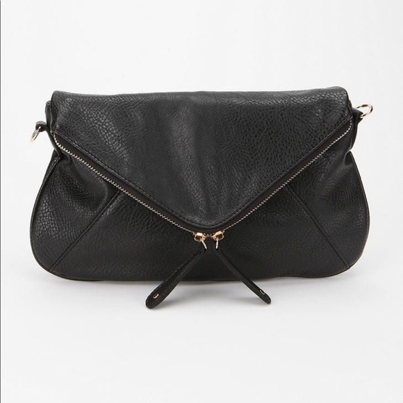 Kimchi Blue Handbags - Kimchi Blue double zip envelope crossbody